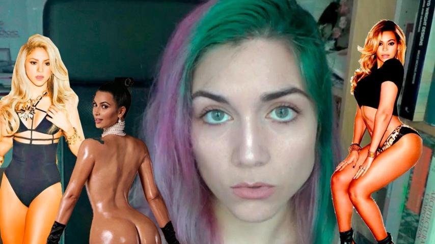 La Youtuber Ter participa en el festival Princesas y Darthvaders de La Casa Encendida.