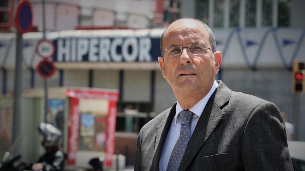 Pedro Ortega trabajaba en un laboratorio que se ubicaba encima de Hipercor.