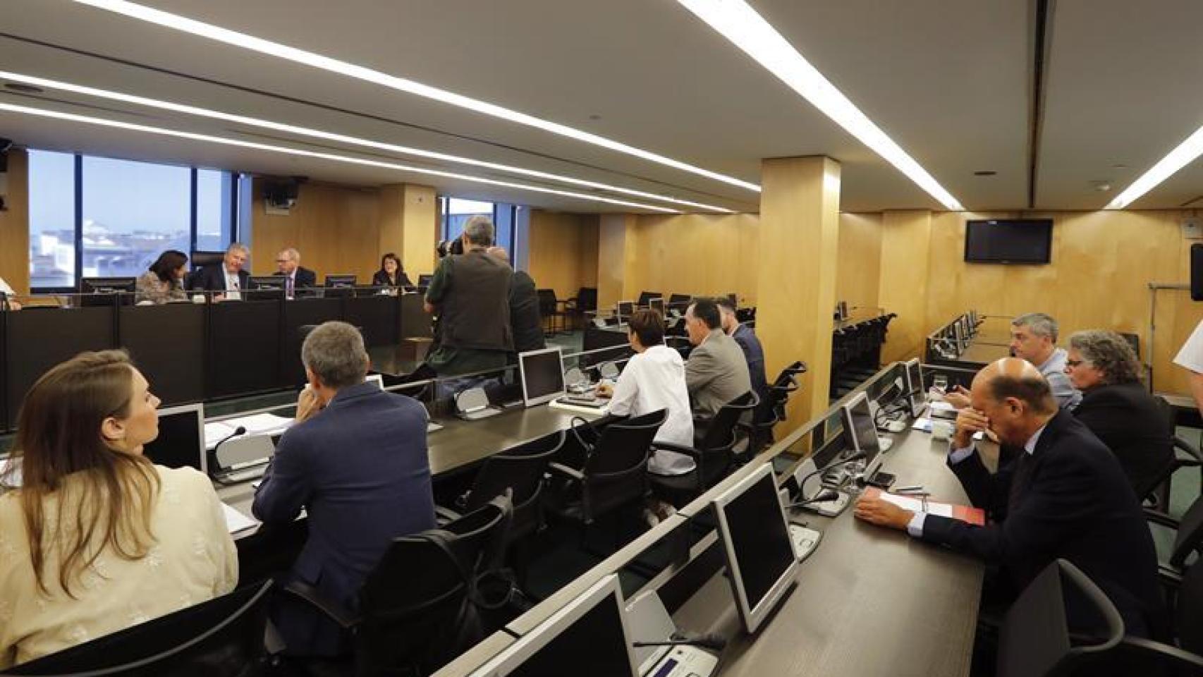 Reunión de la comisión sobre la financiación del PP en el Congreso.