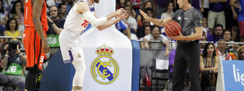 Will Thomas y Andrés Nocioni en el segundo partido.
