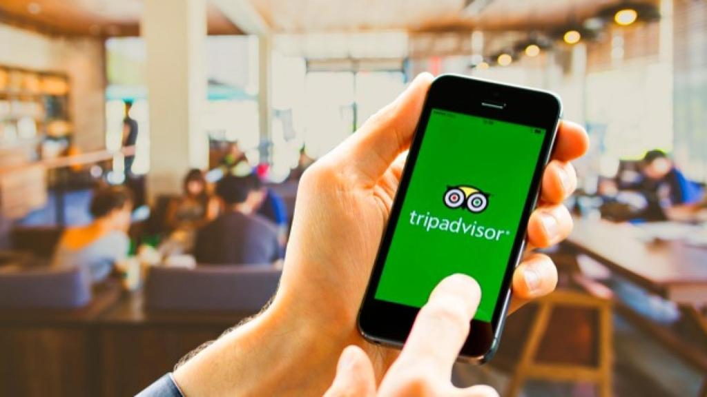App Tripadvisor instalada en un móvil.