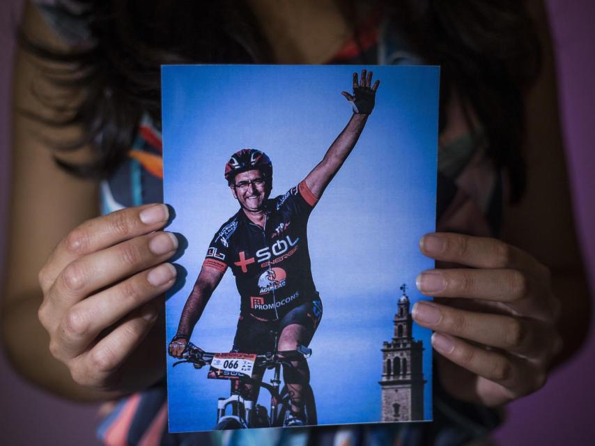 José María tenía 49 años, estaba casado y era padre de dos hijos.