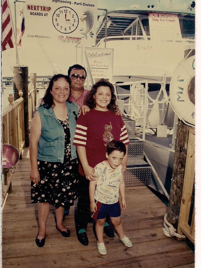 Daniel, Rosa María, Iván y Cristina, en un viaje familiar.