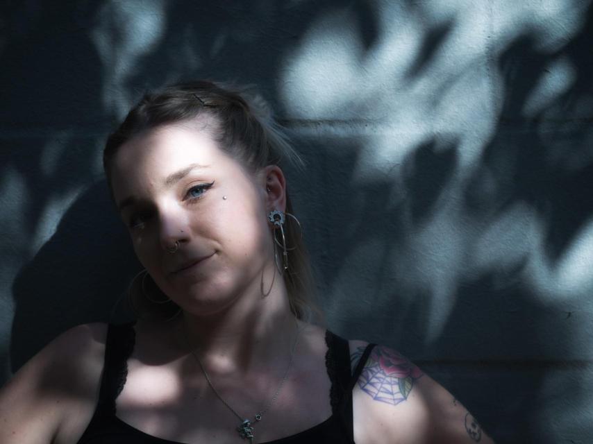 Carmen, perteneciente al grupo de rap feminista las IRA.