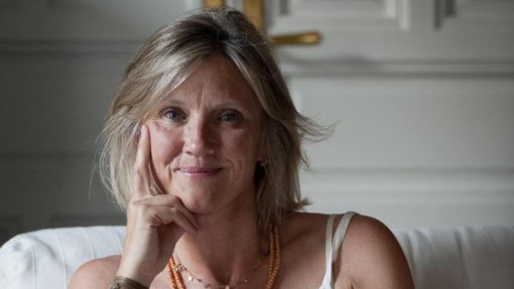 Image: Alguien bajo los párpados