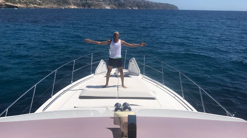 Mbappé en Mallorca. Foto: Twitter (@kmbappe)