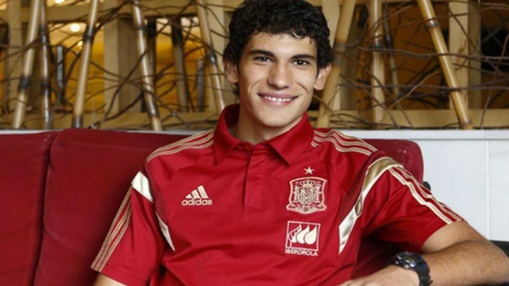 Vallejo, en la concentración de la selección  Foto: sefutbol.com