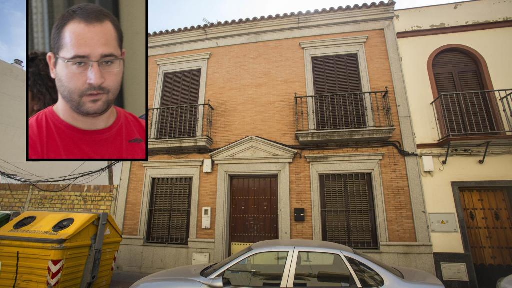 Casa familiar de la calle San José (Dos Hermanas), en donde Luis Miguel Briz Torrico asesinó a sus padres y hermana.