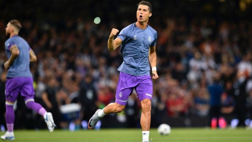 Cristiano Ronaldo en el calentamiento. (@ChampionsLeague)