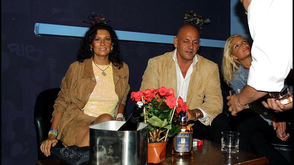 Kiko Matamoros, Carmina Ordóñez y Makoke en Jerez de la Frontera, 2002.