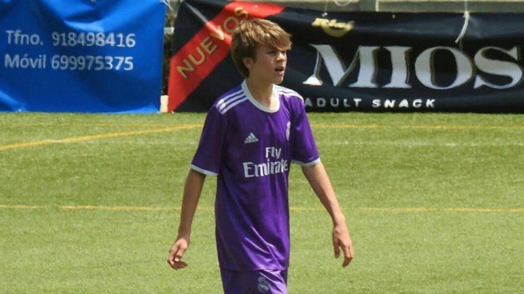 Pablo Barrios, con el infantil A. Foto. (@pablobarrios7)