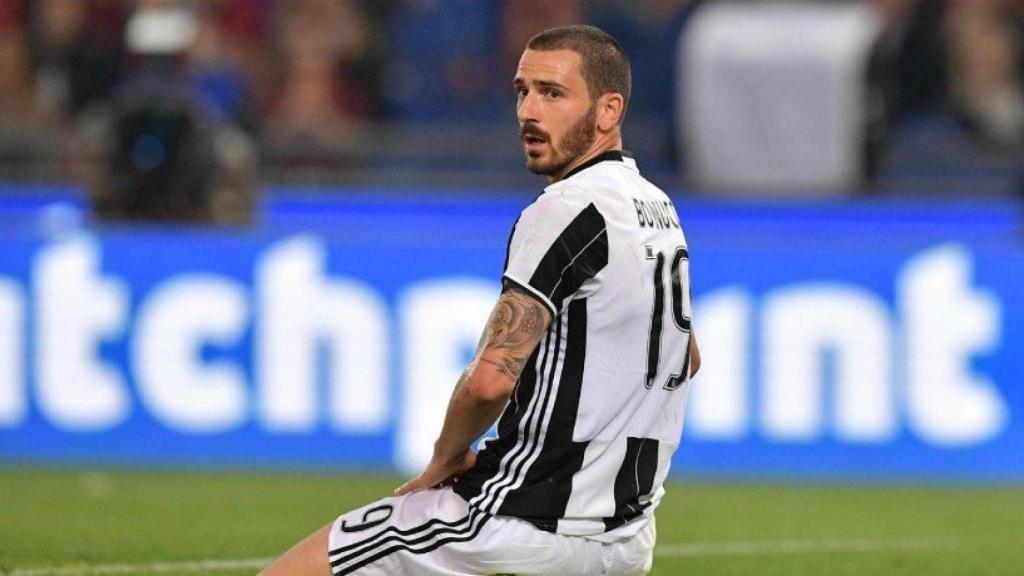 Bonucci se lamenta durante un partido. Foto juventus.com