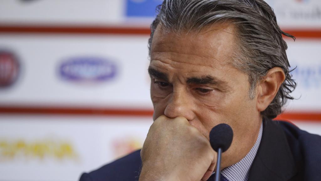 Scariolo en actitud pensativa durante la rueda de prensa de este miércoles.