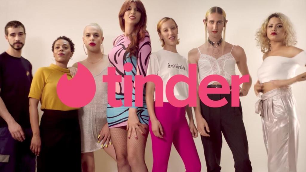 Fotograma del video publicado por Tinder