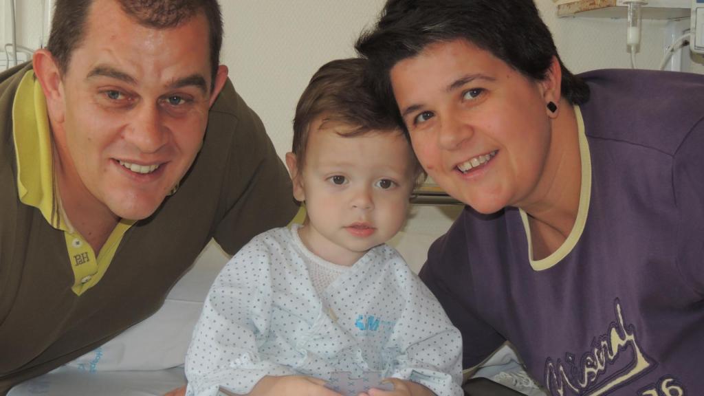 Cuando Abel  tenía ocho meses, sus padres decidieron volver a ingresarle.