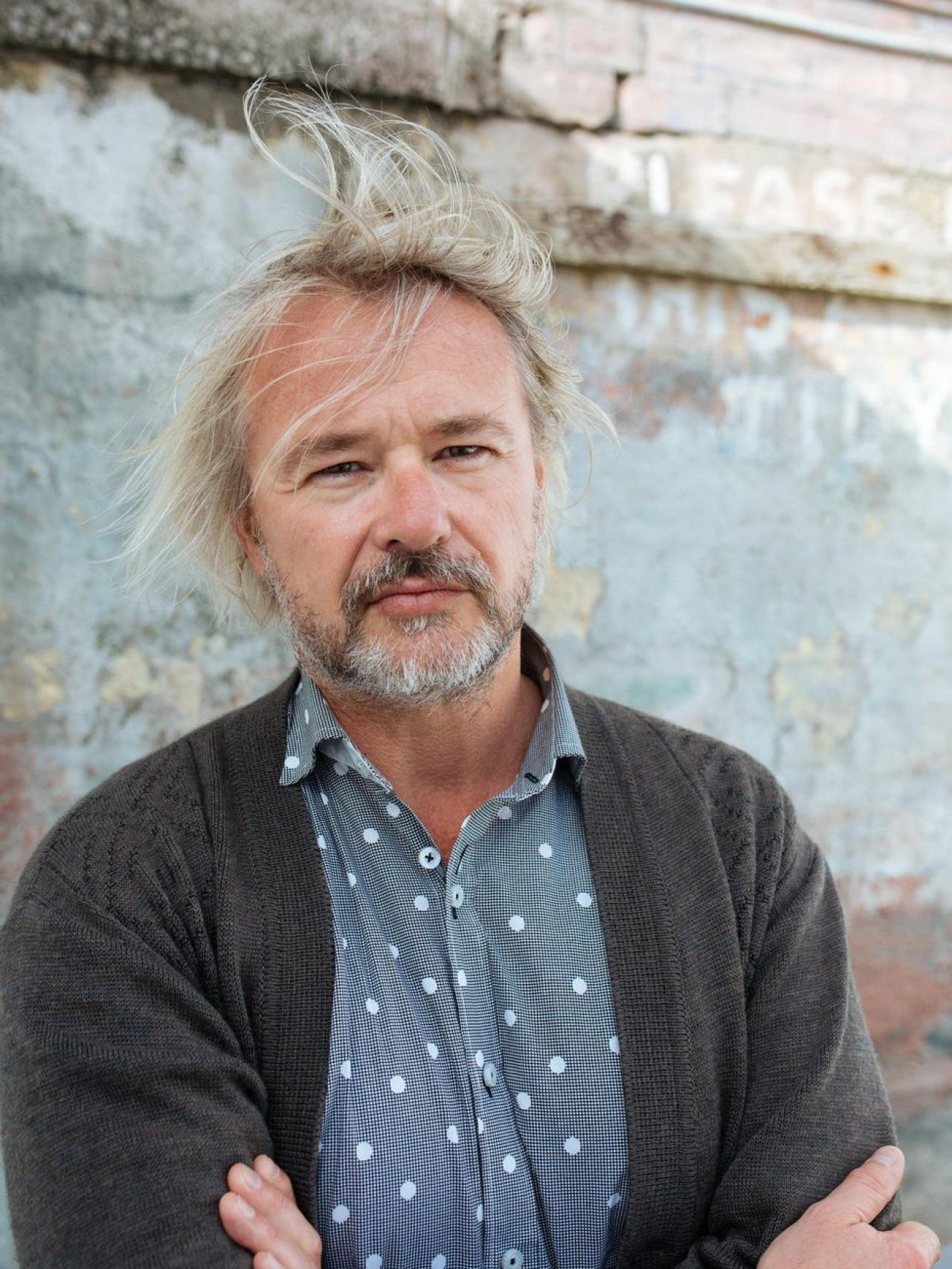 El autor de La milla invisible, David Coventry.