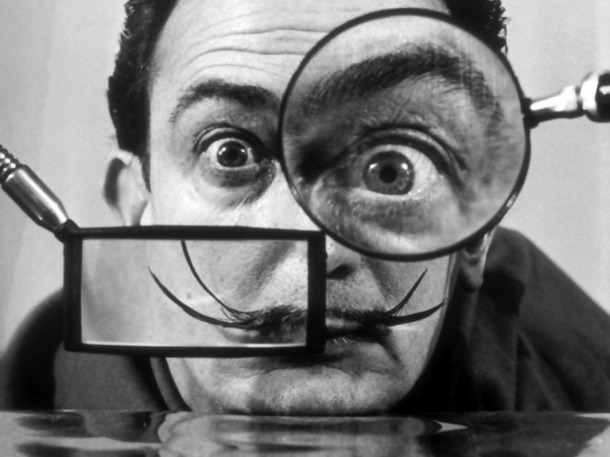 Salvador Dalí.