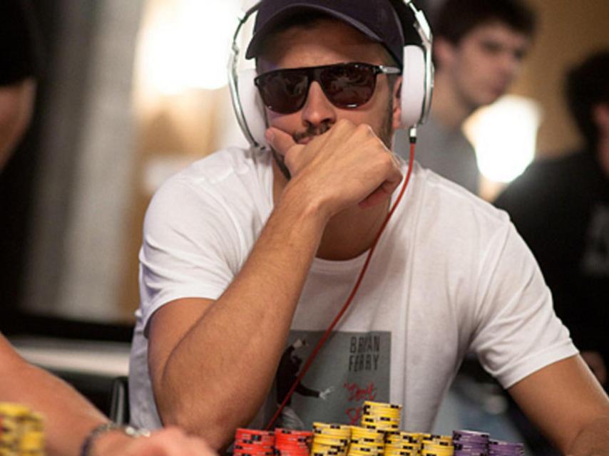 Durante una partida póker.