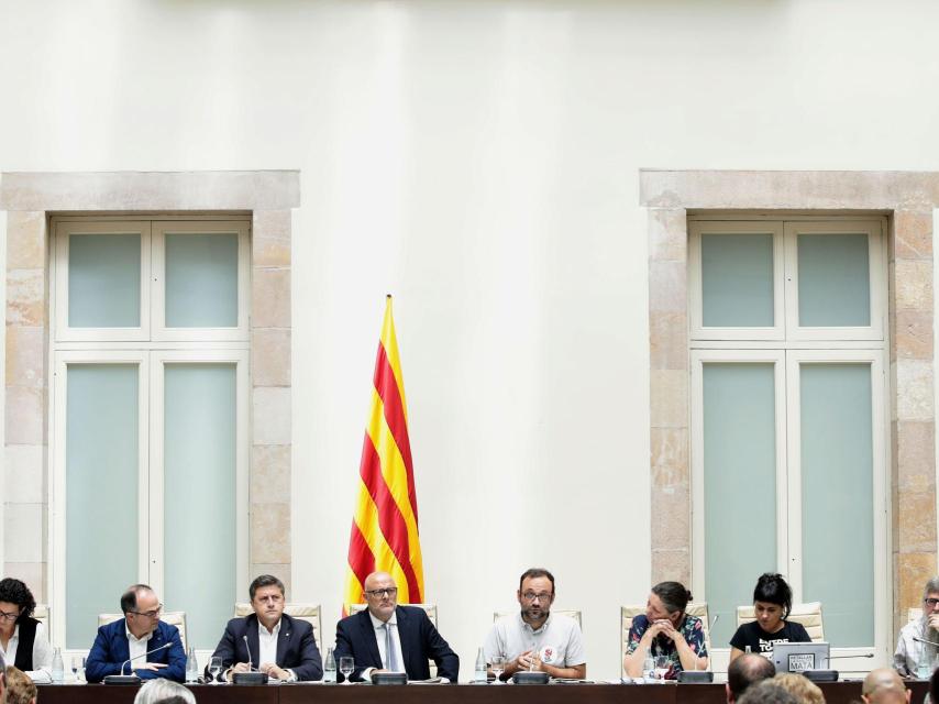 Los diputados de JxSí durante el acto celebrado este martes.