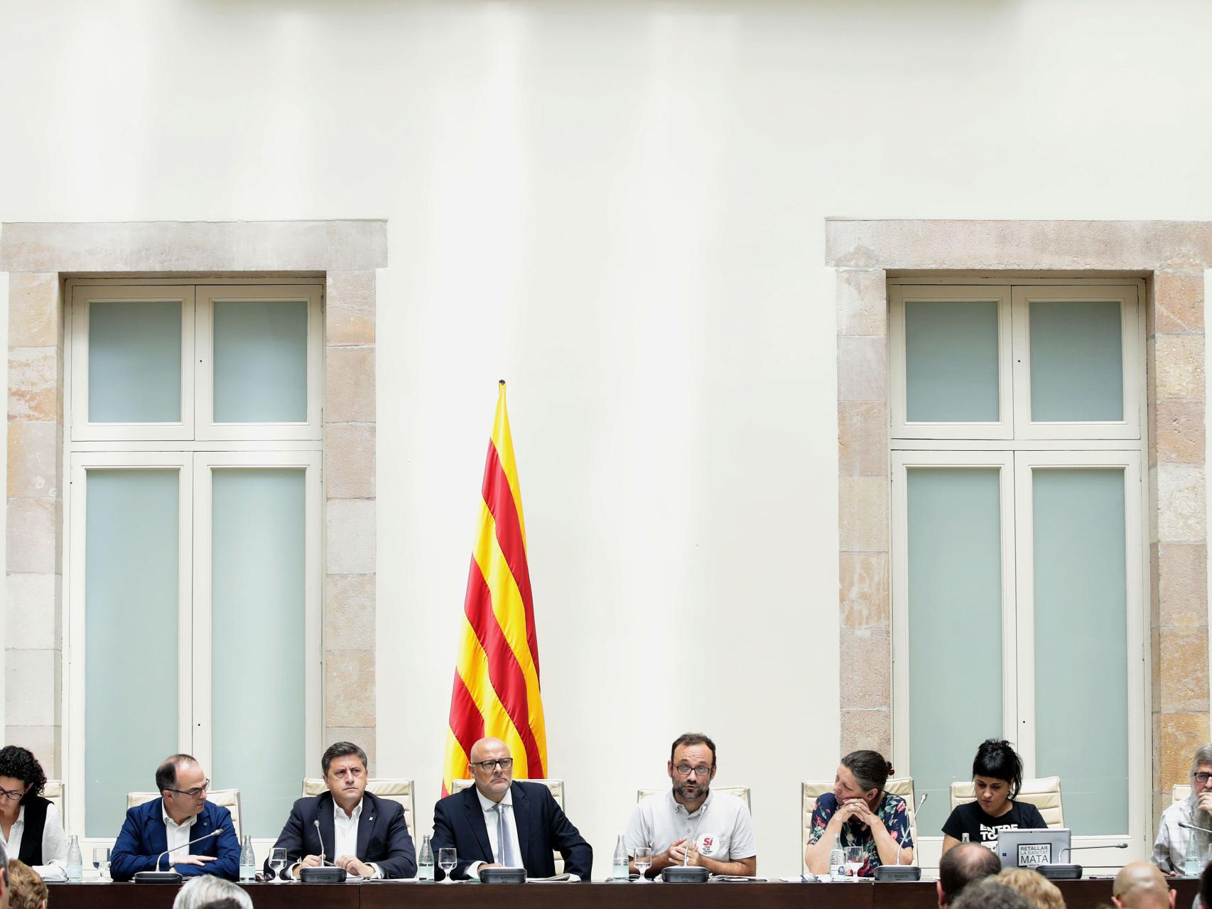 Los diputados de JxSí durante el acto celebrado este martes.