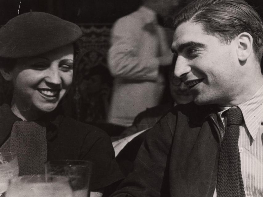 Gerda Taro y Robert Capa.