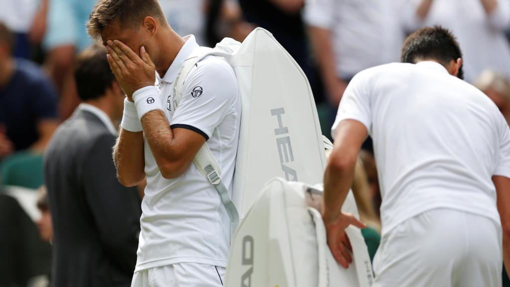 Klizan, tras abandonar en su encuentro ante Djokovic.