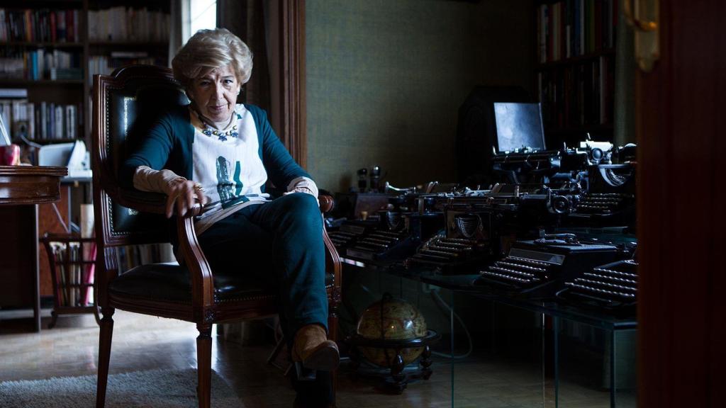 Pilar Urbano se había retirado a una casa para escribir un libro. Aquel día no escribió ni una palabra.