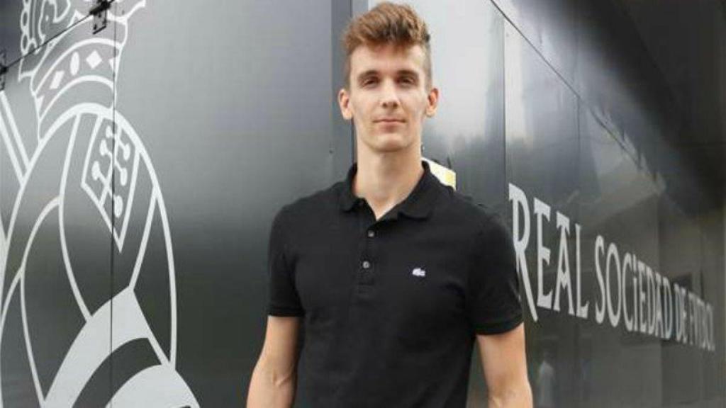 Diego Llorente, nuevo jugador de la Real   Foto: Twitter (@RealSociedad)