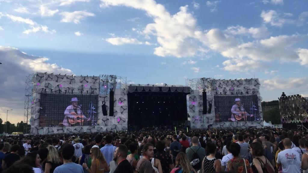 Vista general del festival un día después del trágico suceso que acabó con la vida del bailarín