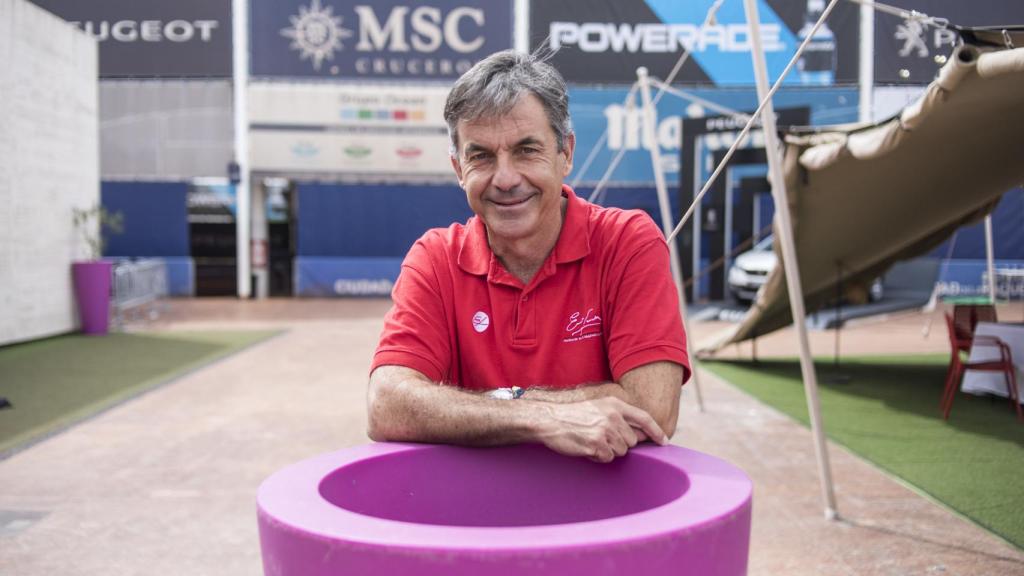 Además de su carrera deportiva ha colaborado en TVE como comentarista televisivo.