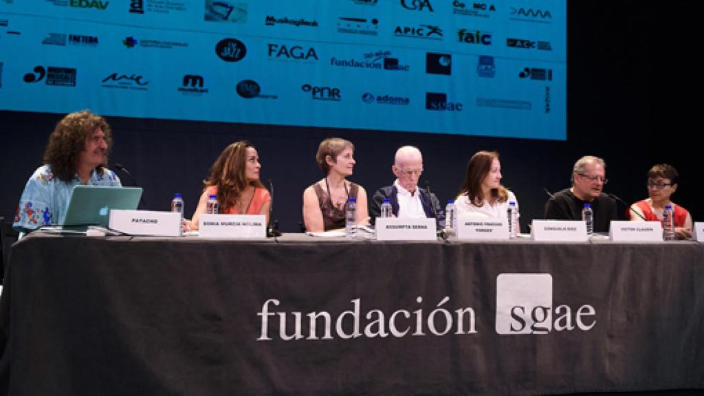 Image: 50 medidas para salvar a los artistas