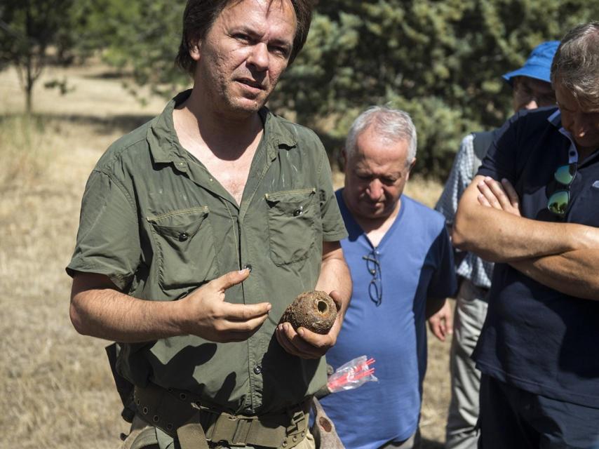 Javier Marqueríe explica parte de los hallazgos de la campaña del Clínico.