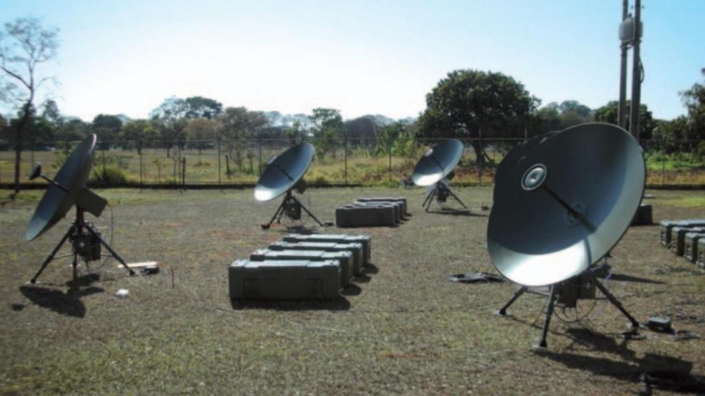 Indra vende al Ejército cuatro estaciones de comunicación portátil para transmitir información encriptada