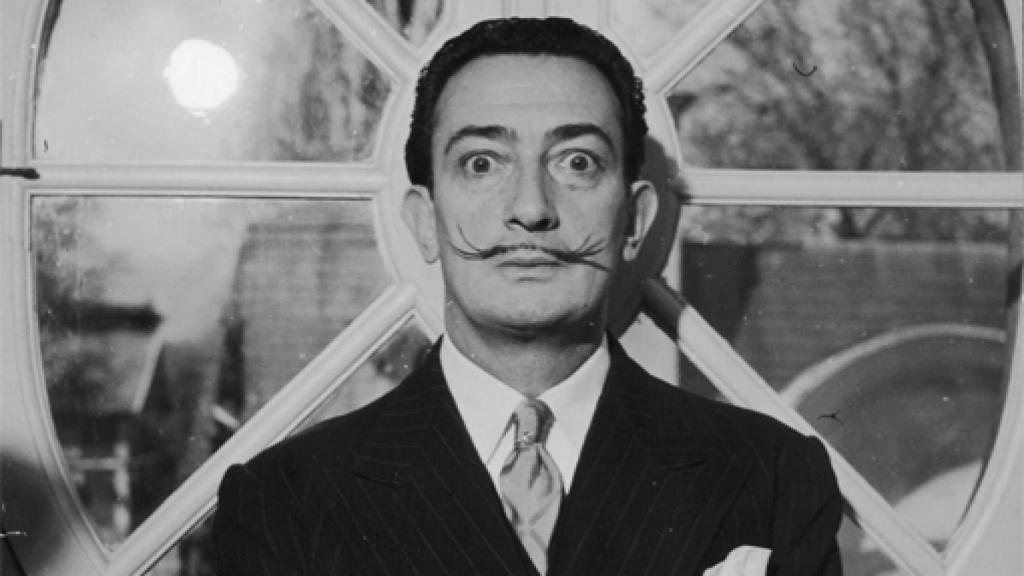 Image: Dalí, a tumba abierta