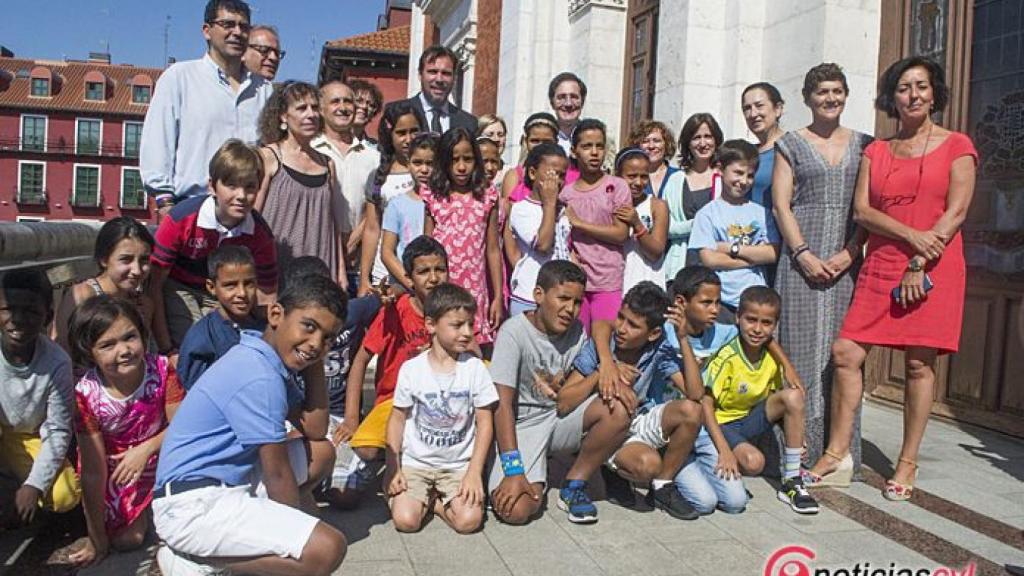 Valladolid-saharauis-ayuntamiento-verano-en-paz
