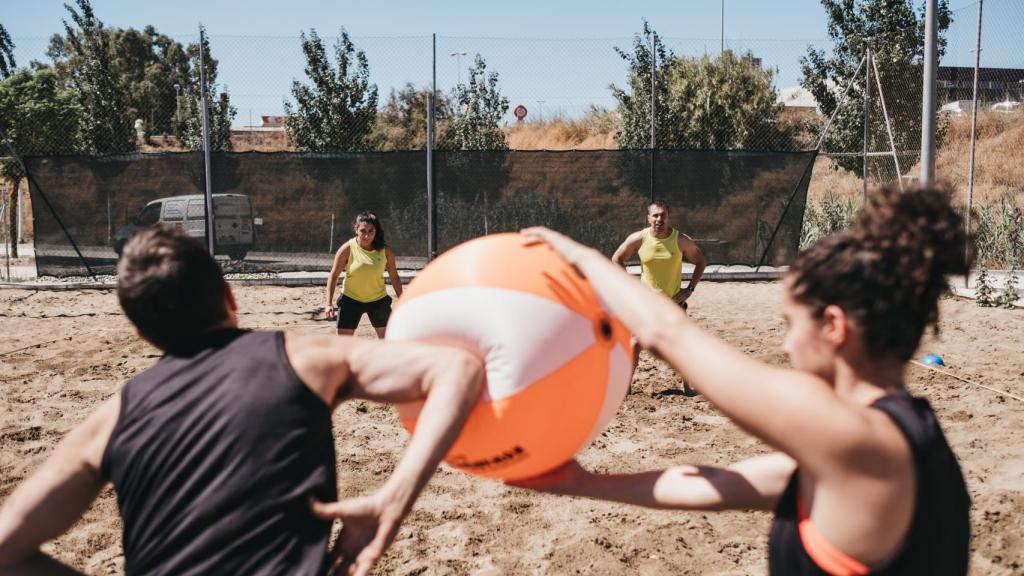 Una nueva versión: el baloncodo playa.