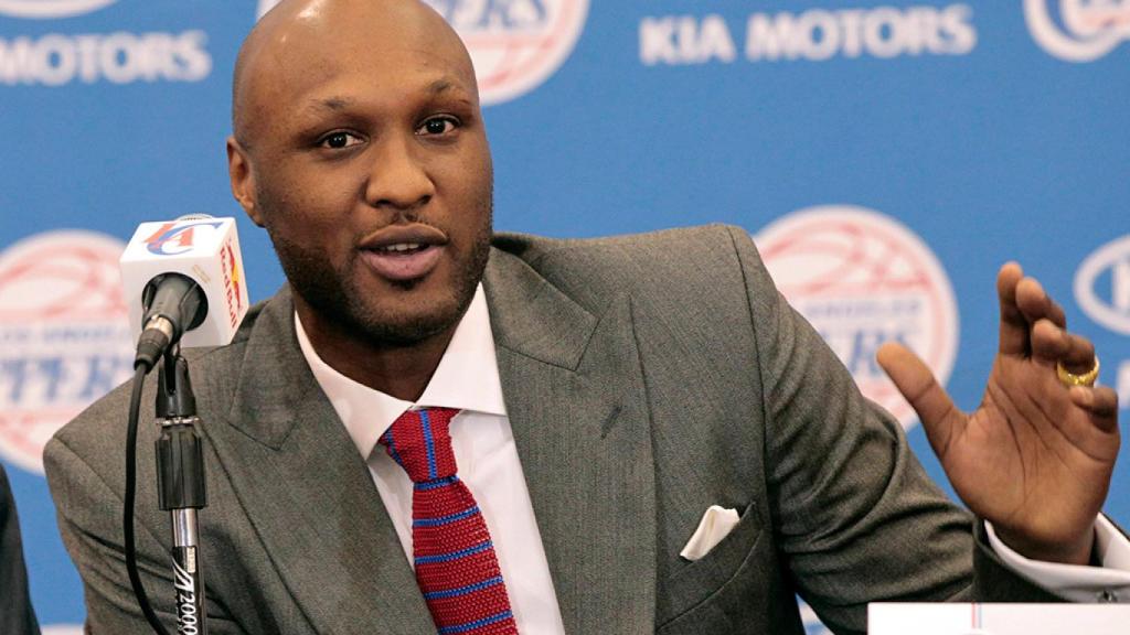 Odom durante una rueda de prensa.