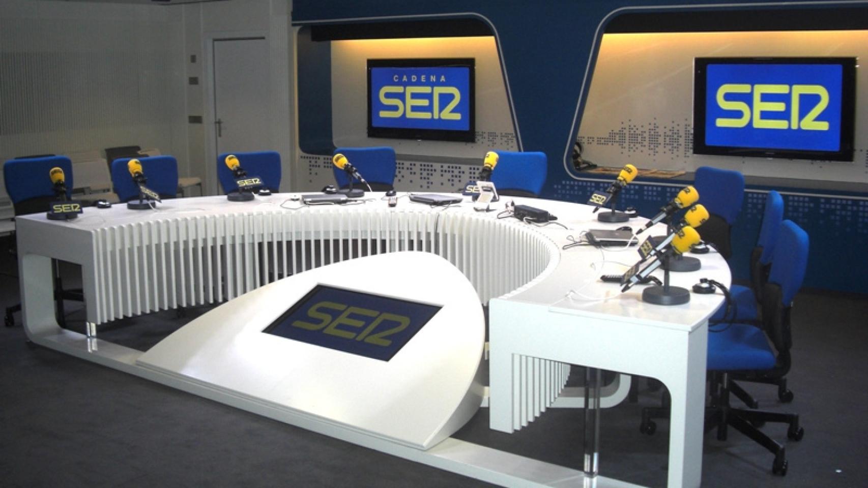Estudio de radio de Cadena Ser en Madrid, en una imagen de archivo.