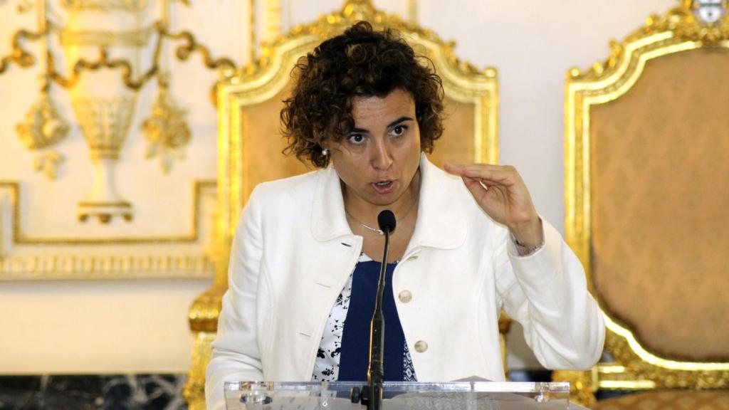 La ministra de Sanidad, Dolors Montserrat, durante una visita reciente a Ceuta.