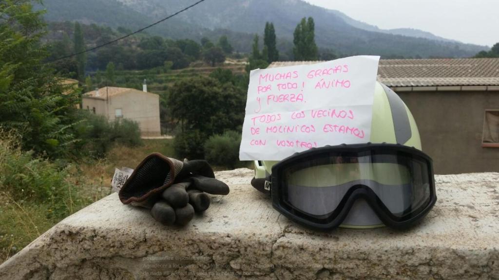 Una nota de agradecimiento que recibieron los bomberos dentro de un bocadillo.