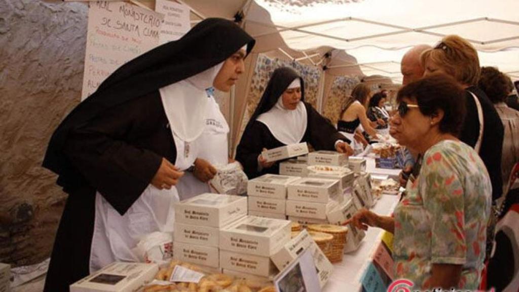 PRIMERA FERIA DE DULCES DE CONVENTOS DE CASTILLA Y LEON CELEBRADA EN GRADEFES