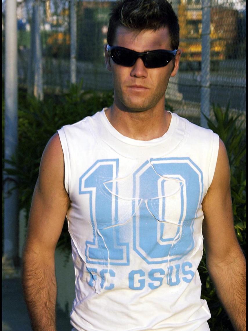 Fonsi paseándose por el circuito.