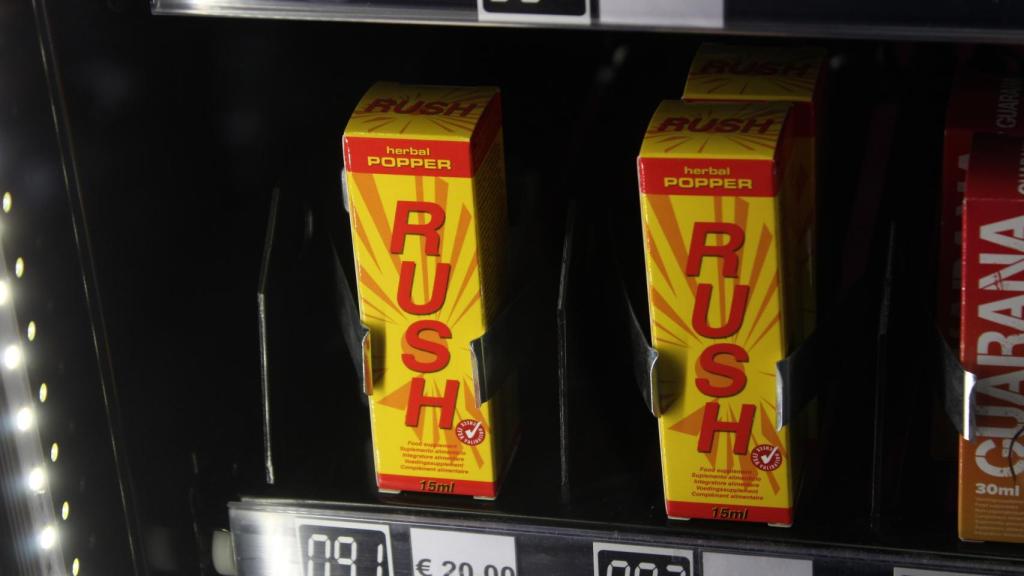 El Rush es el producto de elección de Gabriela la violadora. Dilata el ano y excita