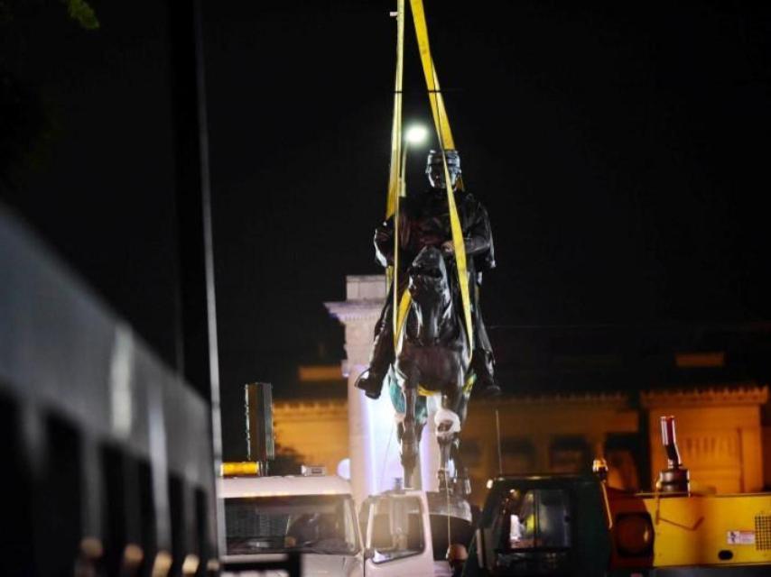 Los supremacistas blancos han celebrado la respuesta de Trump a Charlottesville.