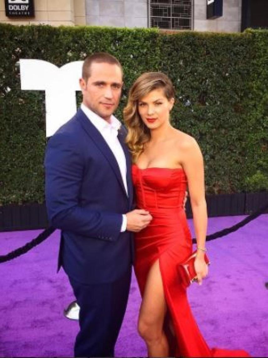 Michel Brown, y su pareja, la actriz Margarita.