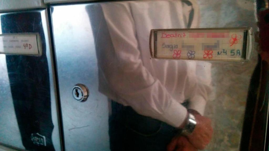 Detalle del buzón de la vivienda de Beatriz.