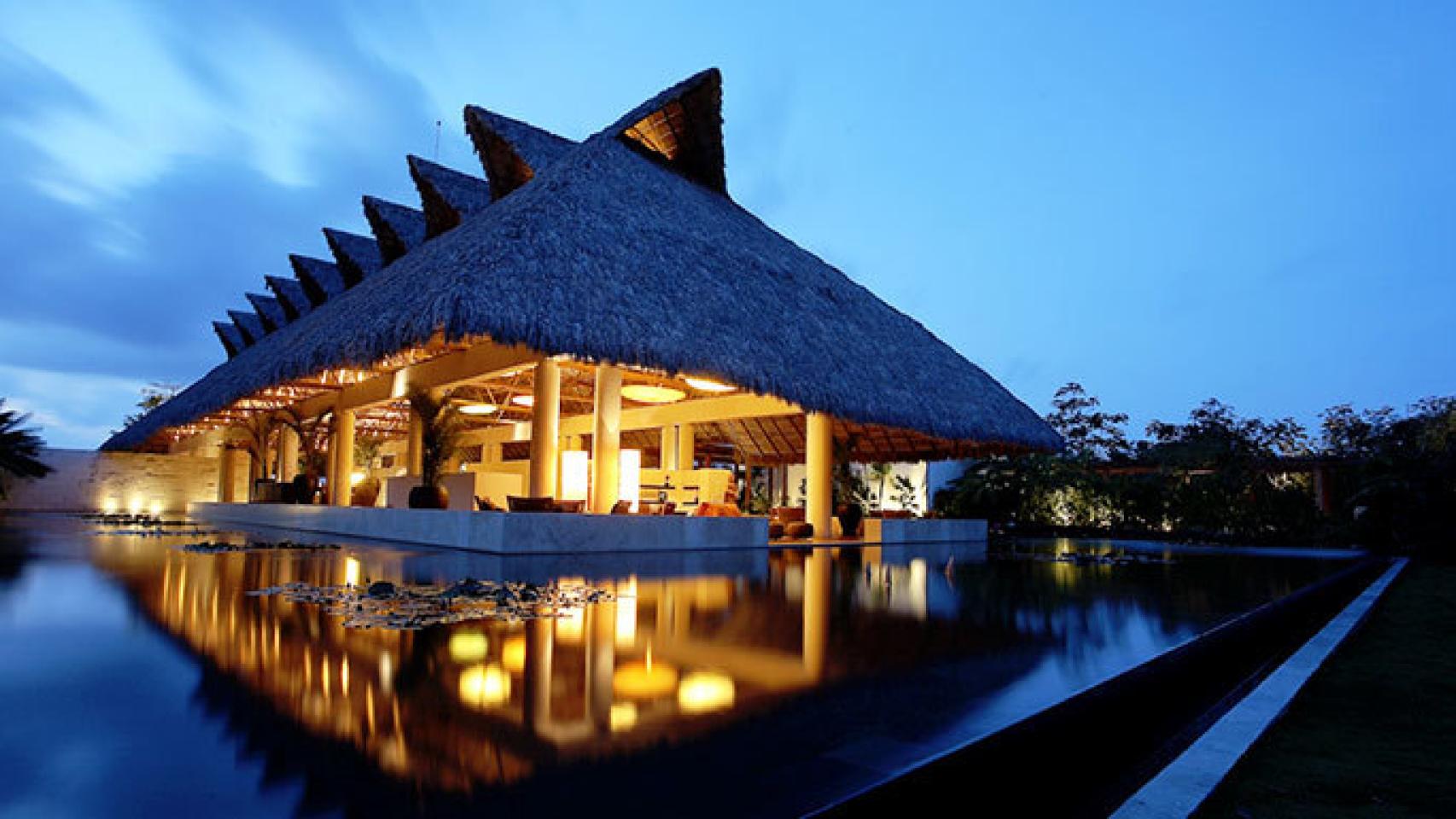 Así es el lujoso hotel en el que se alojan los hermanos Bono