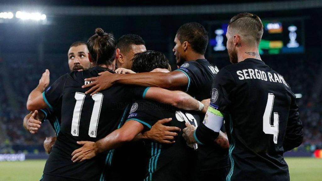 Los madridistas felicitan a Isco