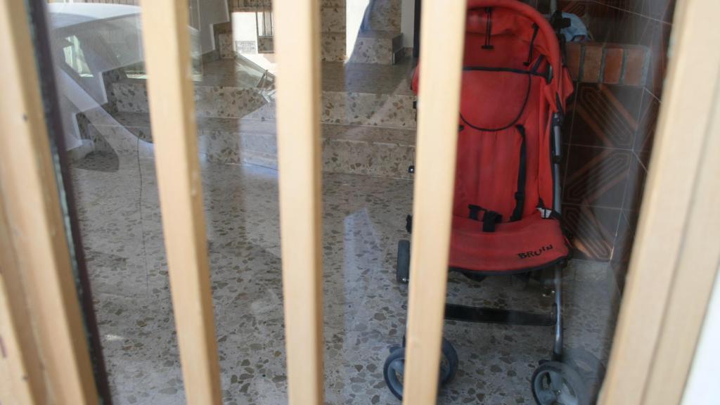 El carrito rojo desplegado en el portal de Juana Rivas.