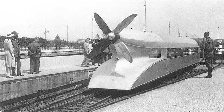 rail zeppelin tren